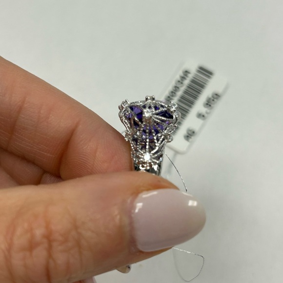 Suzy Levian Sterling Silver Purple Oval CZ Ring NWT - Picture 5 of 8